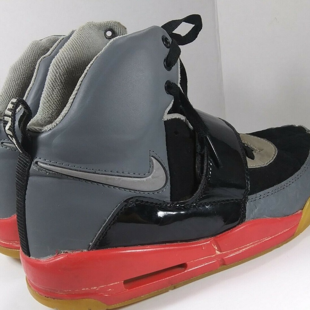 Yeezy 1 nike air 😎 glow in the dark!❌⭕️sold!